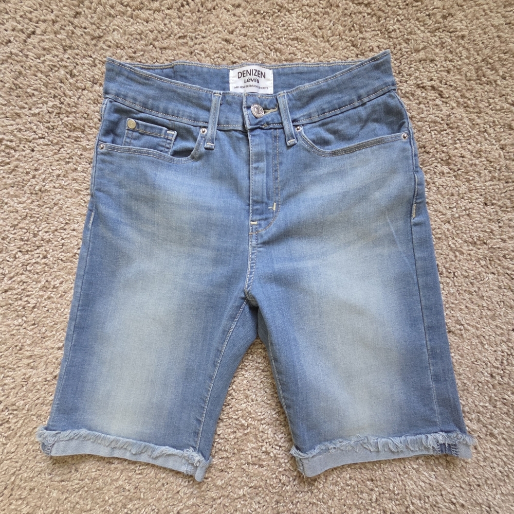 Levi Denizen Cuffed Denim Shorts